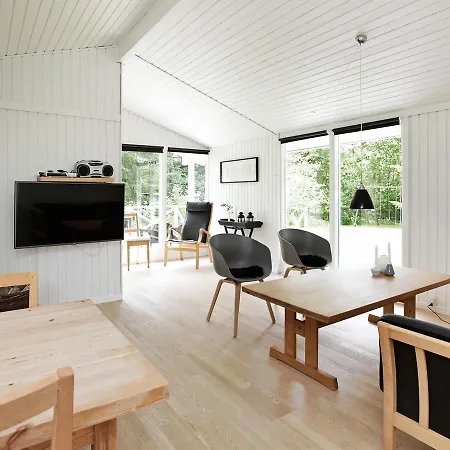 度假居 Three-bedroom Holiday In 41